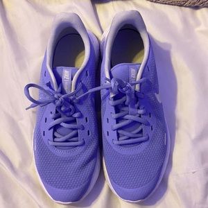 Nike Revolution Sneakers